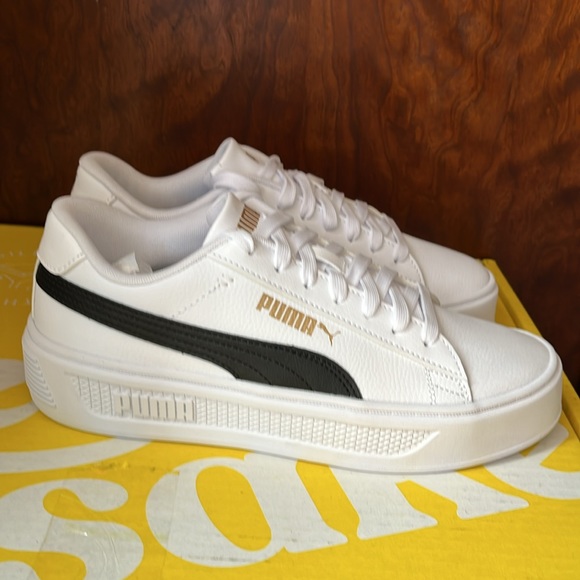 Puma Women's Smash V3 Platform casual sneaker - Picture 3 of 6